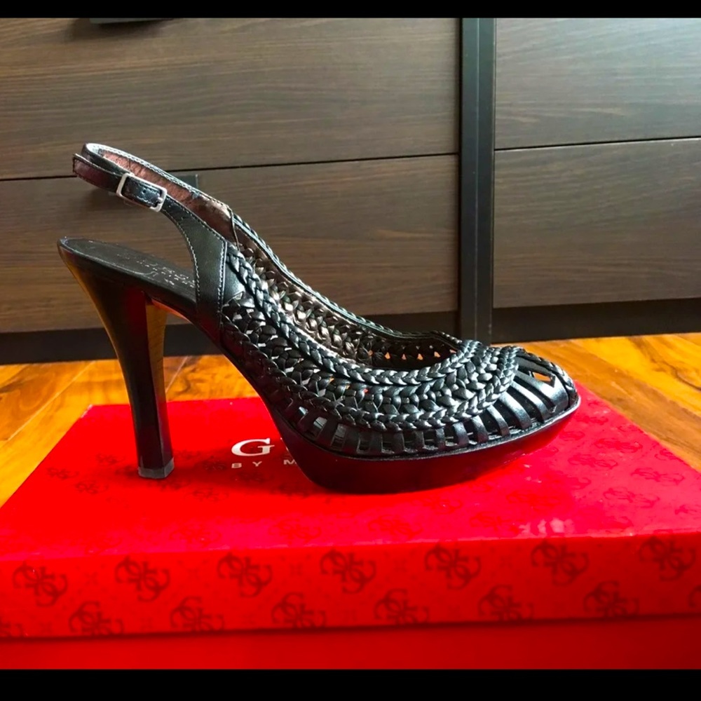 Women’s Guess Shoes size 7